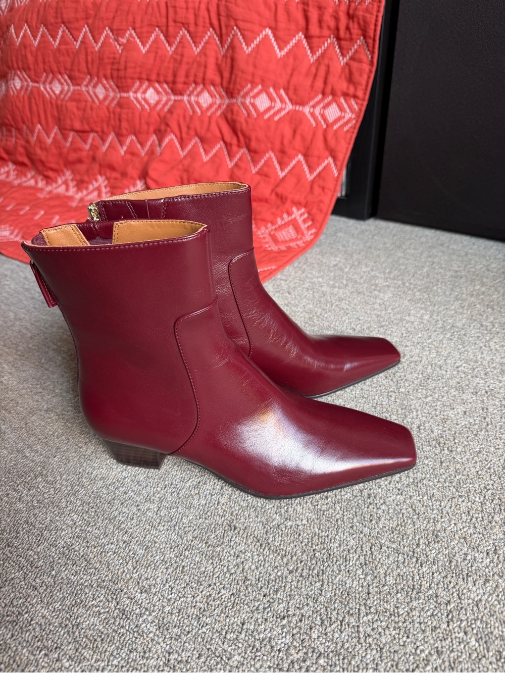 Madewell Ankle Boots in Burgundy